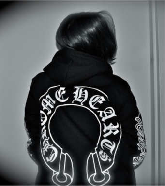 Why Chrome Hearts Clothing Stands Out in the Fashion Industry