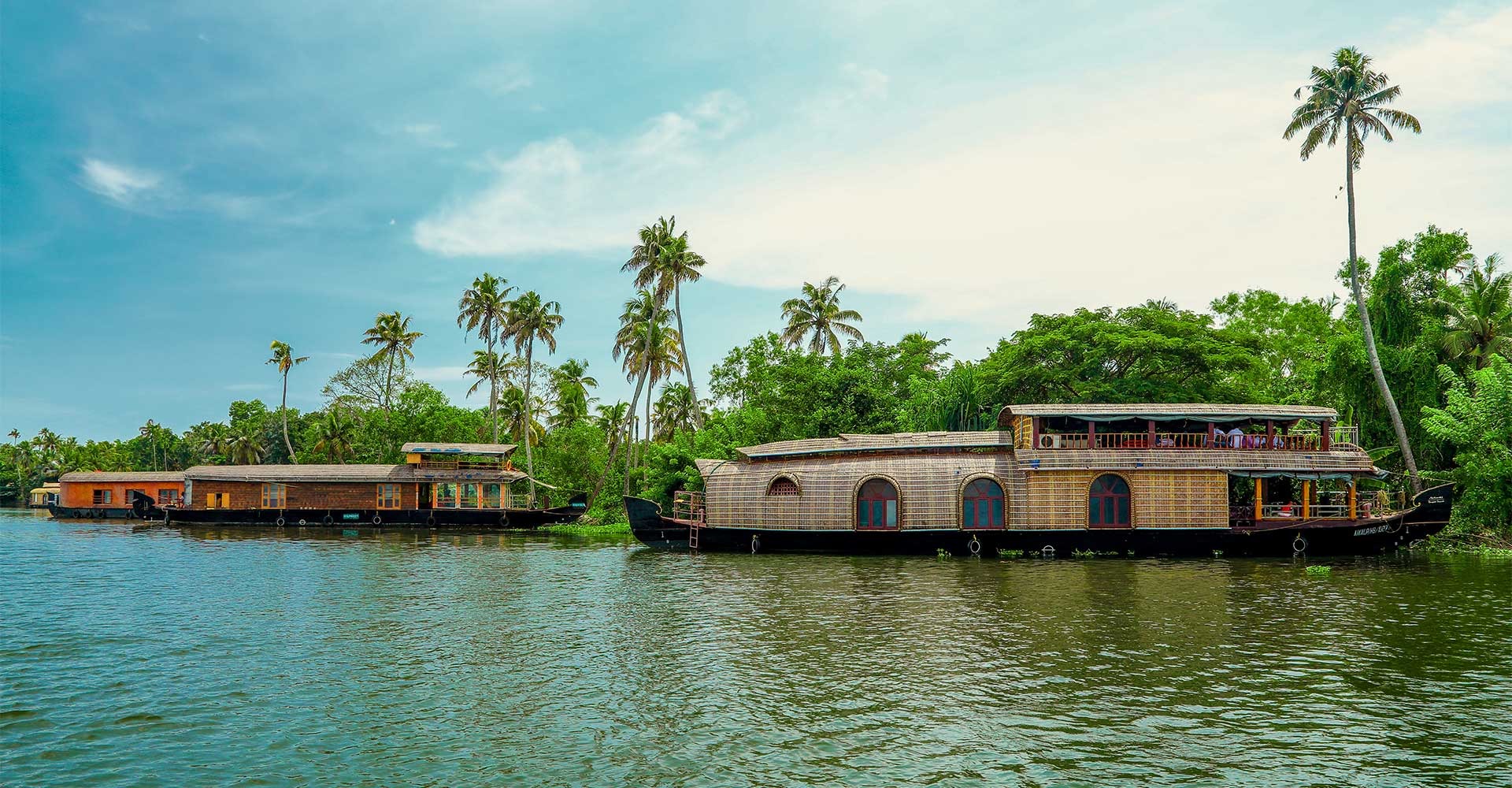 Hidden Gems to Discover on Your Alleppey Houseboat Tour