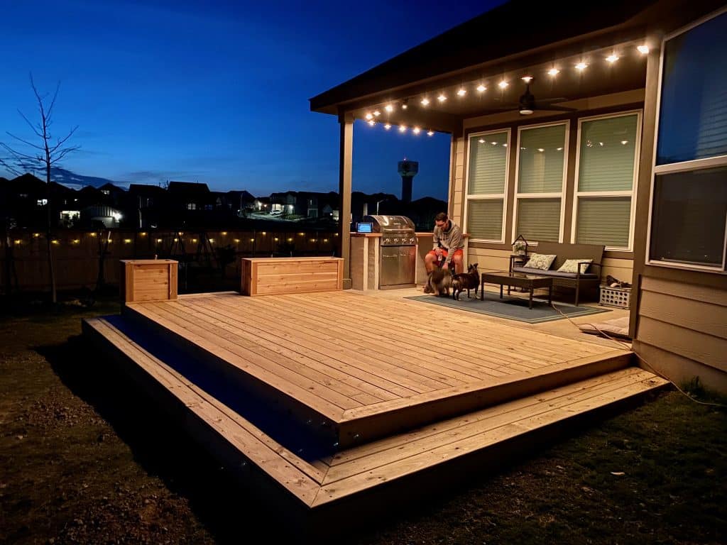 commercial deck contractor