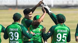 Young Pakistani Pacer Set for ODI Debut in Australia